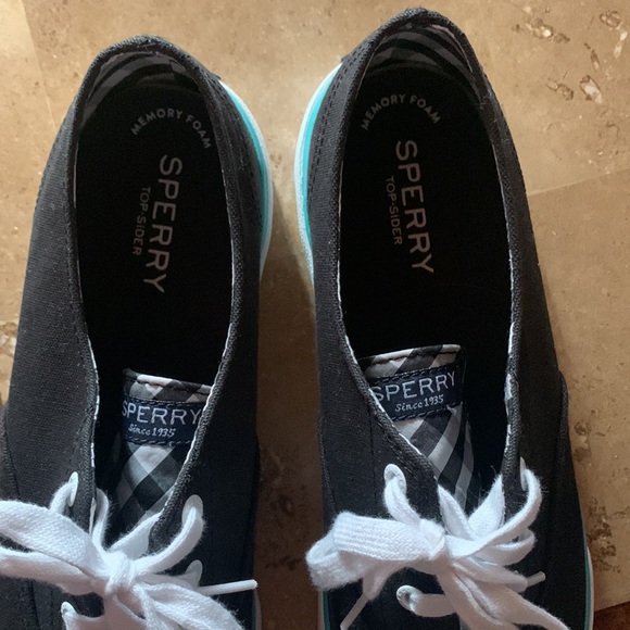 Black Canvas Sperry Tennis Shoes - Picture 3 of 6